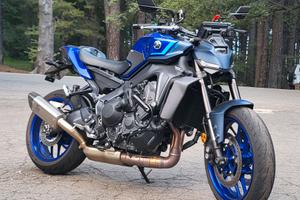 YAMAHA MT-09 