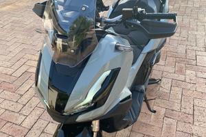 Honda ADV 350
