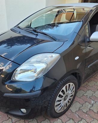 TOYOTA YARIS 1.4 DIESEL