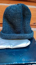 Cappello berretto Beanie  misto lana mai indossato