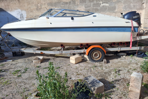 Barca semicabinata completa (carello compreso)