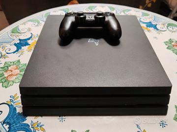 Playstation 4 Pro 1Tb compresa di joistick