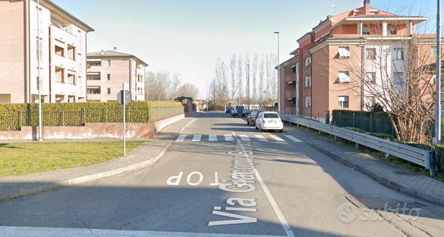 Confortevole bilocale con garage a Parma