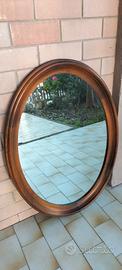 SPECCHIO OVALE CORNICE IN NOCE SCURO