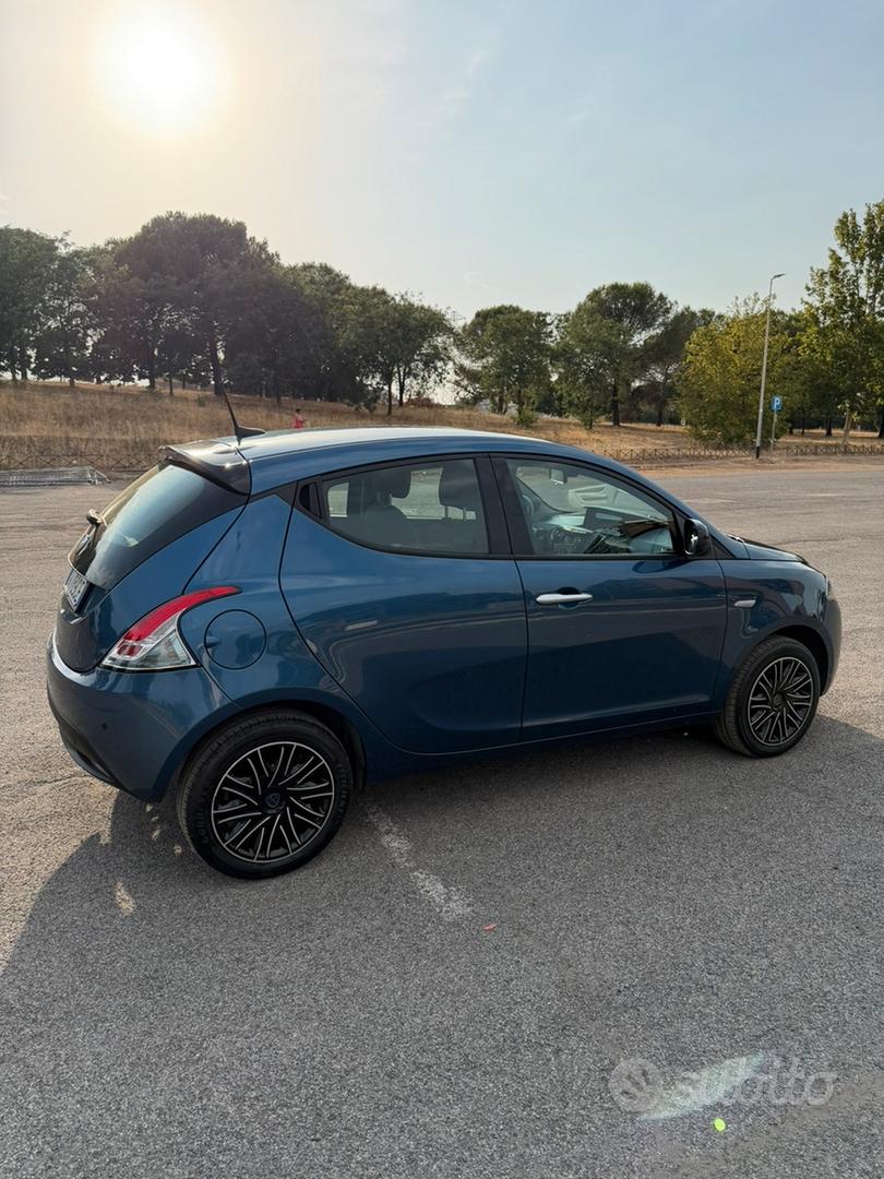 Lancia Ypsilon 2024 photo 5