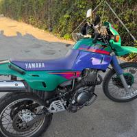 YAMAHA XT 600 ASI RARA COLORAZIONE BENETTON