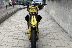 Suzuki rm 125