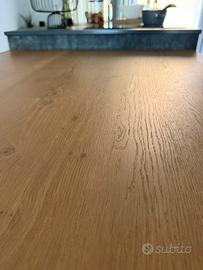 Tavolo in Legno con Prolunghe