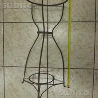 Portacatino antico in ferro