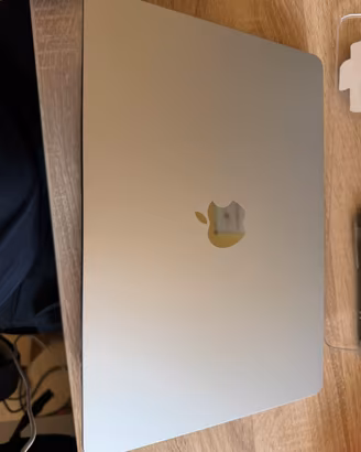 Macbook M4