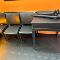 Tavoli e sedie da esterno