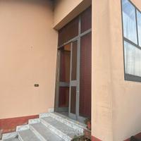 Villa ind.te con giardino tettoia e forno a legna