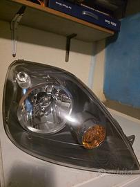 Copia fari anteriori Fiesta mk5