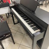 Yamaha CLP 545 Pianoforte digitale