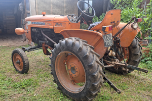 Trattore fiat 215