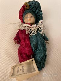 Bambola vintage in porcellana con certificato