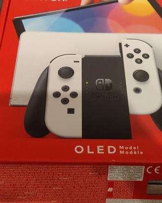 Nintendo switch OLED bianca