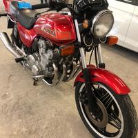 Honda CB750F