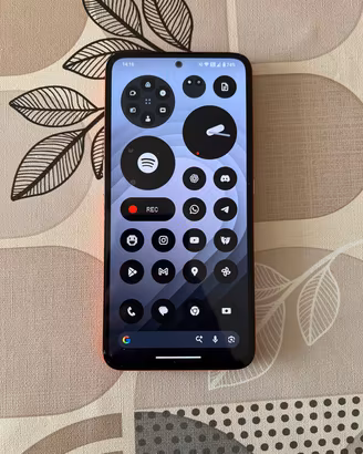 CMF Phone 1 (telefono+scatola+2 cover)