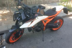 ktm duke 990 r Tech Pack 