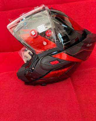 Casco shark oxo