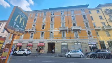2 LOCALI A MILANO