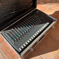 Mixer Studiomaster Club 2000 182