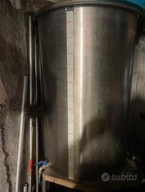 botte per vino ,o olio