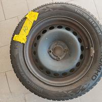 Gomme Neve 185/65 R15 88T + Cerchi - Usura 60%