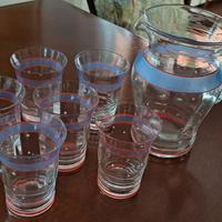 bicchieri con caraffa