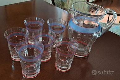 bicchieri con caraffa