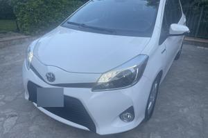 Toyota Yaris 1.5 Hybrid Longe 2012