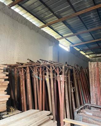 Puntelli a croce per edilizia - 2,3 - 3.6 m