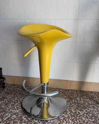 Sgabello industrial bar singolo giallo