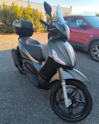 Beverly 350 sport touring 