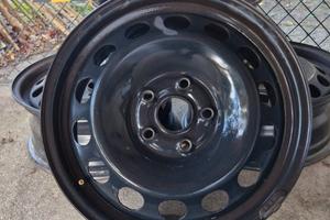 4 Cerchi in ferro per audi