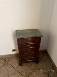 Trittico cassettone in legno con 2 comodini