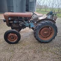 Trattore d'epoca Lamborghini 1R