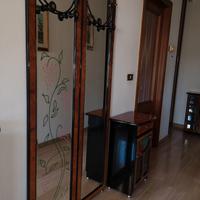 Mobile entrata e attaccapanni