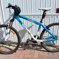BICICLETTA MOUNTAIN BIKE SCOTT