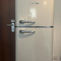 Frigorifero tipo smeg