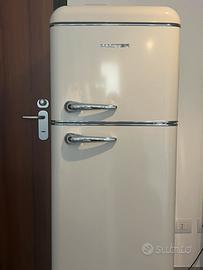 Frigorifero tipo smeg