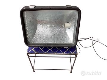 Due Fari da esterno professionali