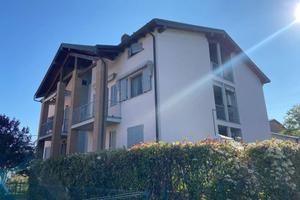 Appartamento di 77 m² con 4 locali e box auto a Le