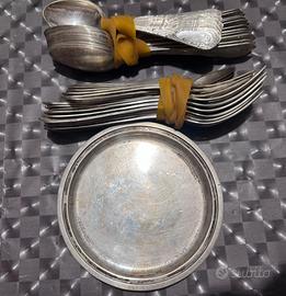 Posate e piattini 2,5 kg argento 800