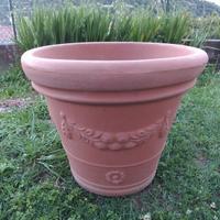 Vaso grande in resina doppio bordo con festone