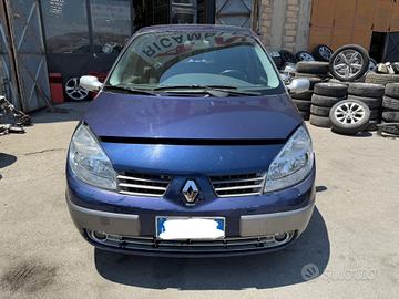 Ricambi Renault Scenic 1.9 dCi 120cv del 2004