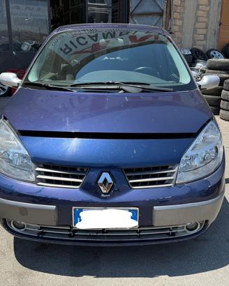Ricambi Renault Scenic 1.9 dCi 120cv del 2004