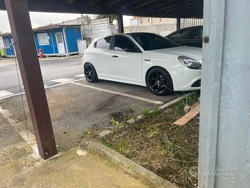 Alfa Romeo Giulietta 