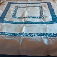 Copriletto matrimoniale oro e blu royal 